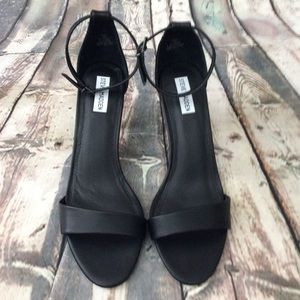 Steve Madden “Facee” Heel Sandals size 12